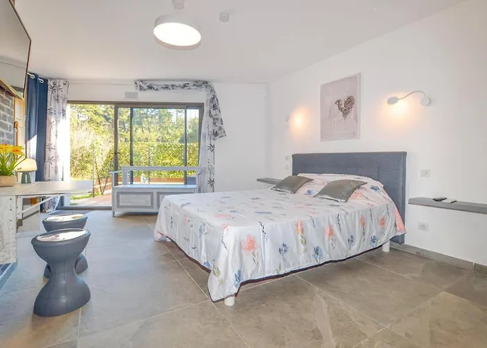 Corse Et Zen Bulle Zen 25 M² 2 Pers + Bébé Folelli